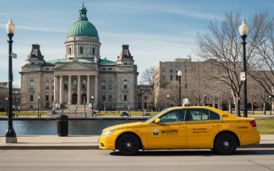 Ride to Kingstons City Hall with Modern Taxi